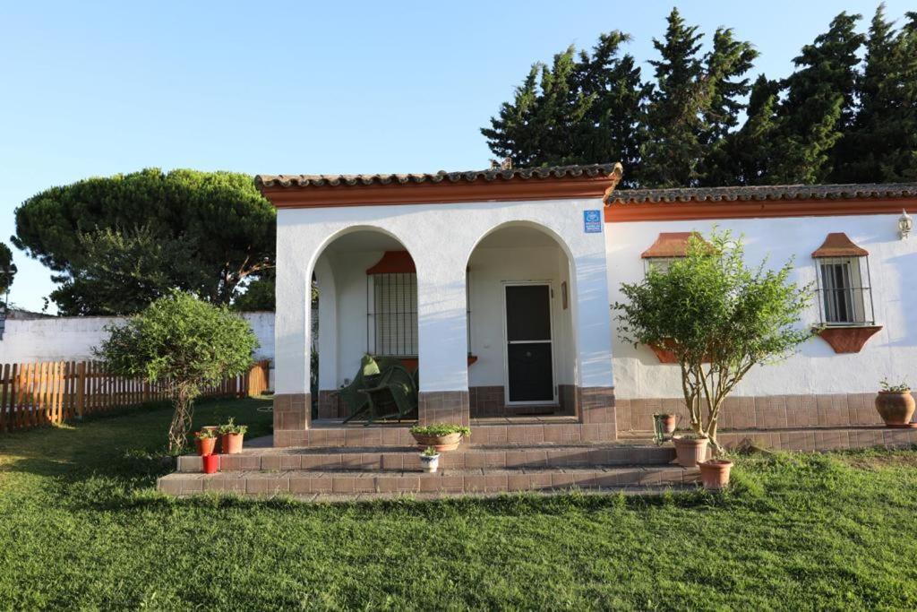 Chalet Con Piscina, Amplio Jardin Y Aire Acondicionado 奇克拉纳－德拉弗龙特拉 外观 照片