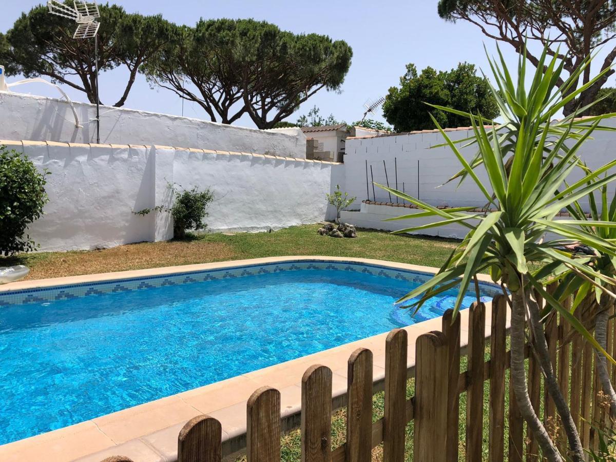 Chalet Con Piscina, Amplio Jardin Y Aire Acondicionado 奇克拉纳－德拉弗龙特拉 外观 照片